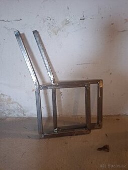 Konstrukce lavice/židle - nohy