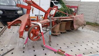 Prodám čtyřbubnovou rotační sekačku za traktor