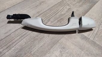 Dveřní klika ford mustang 15+