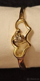 Prodám  zlatý prstýnek 585