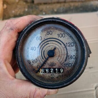 Jawa perak 350 tachometr