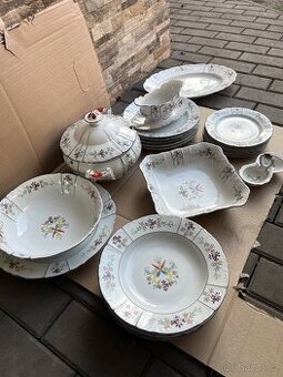 Starožitná Jídelní souprava, porcelánová