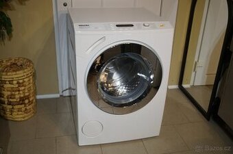 Pračka Miele softtronic W 4144, 1400 otáček na 7 kg