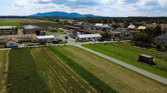 stavební pozemek 715m2, Ivaň - 1