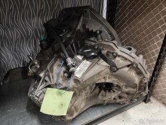 Převodovka PF6 Renault Master 2.5 dCi motor G9U