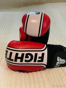 Rukavice kick box