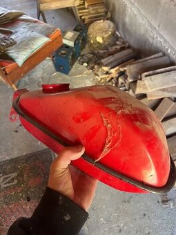 Nádrž romet jawa čz