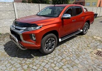 Mitsubishi L200, 2,3
