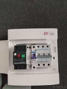 Nový El .rozvaděč + jistič + časová relé + proudová ochr.