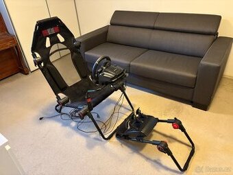 Herní volant Logitech