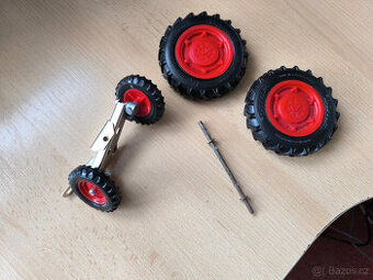 Staré hračky Zetor Crystal 8011 KDN.před. nápr.,zadní kola