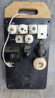 Elektrická rozvodová deska