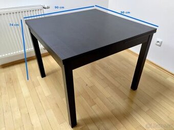 Černý rozkládací stůl IKEA Bujrsta