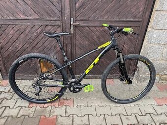 Horské kolo GT Avalanche Sport 29”