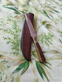Starý nůž