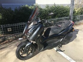 YAMAHA XMAX 300 IRON MAX