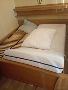 Dvojluzkova postel