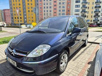 Citroën C8