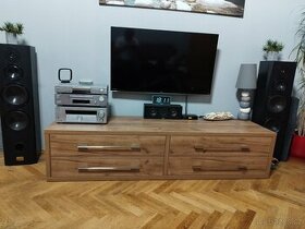 Prodám nízkou skříň se 4 šuplíky