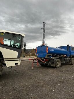 Dobrý den, nabízím své služby kropícím vozem. - 1