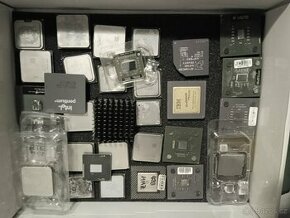Krabice procesorů Intel Pentium, AMD