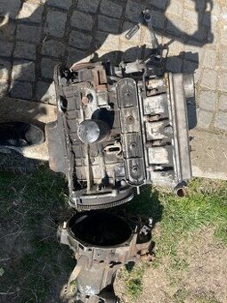 Favorit 136 motor