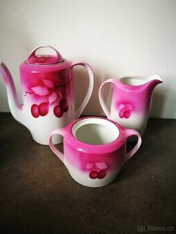 Starožitný stínovaný porcelán