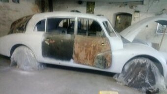 Tatra 87