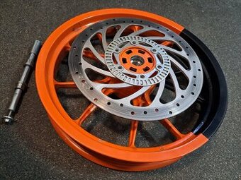 Kompletní přední kolo KTM RC 390