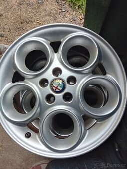 Prodám Sadu Alu Alfa Romeo 5x98/16 Top stav
