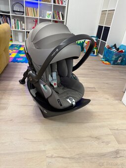 Set dětské autosedačky Cybex Cloud Z i-Size Plus + Base T
