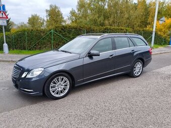 Mercedes-Benz E 300 CDI Combi Elegance 170Kw r.v.2012