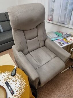 Polohovací křeslo - 1