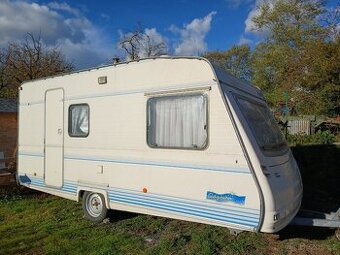 Obytný karavan Caravelair