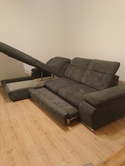 Prodám rozkládací sedačku 2,76cm x 1,83cm