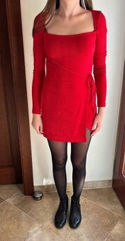Červené šaty TERRANOVA