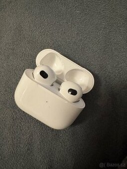 AirPods 3.generace