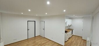 Pronájem zrekonstruovaného bytu 2+kk v Ledči nad Sázavou