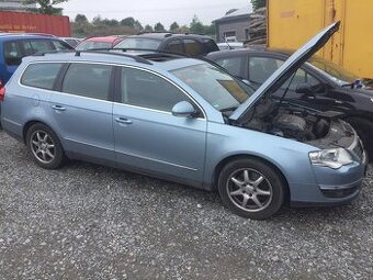 vw passat B6 kapota LB5M OK, dveře LB5M modrostř.
