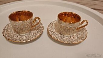 Prodám 2 hrnečky na kávu.