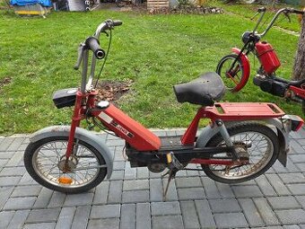 Babetta 207 s kartičkou, červená 7.