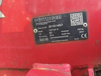 Nahrabovač sena Pöttinger top 421N