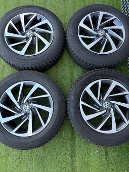 VW TIGUAN - 215/65 R17 ORIGINÁLNÍ ZIMNÍ SADA