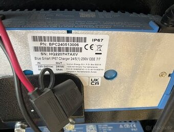 Nabíječka baterií BlueSmart 24V/5A IP67