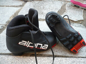 Dětské boty na běžky Alpina upínání NNN Rottefella vel. 28