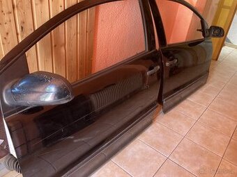 VW FOX  dvere a blatniky