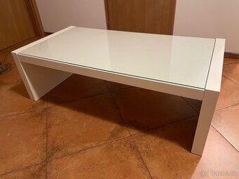 Konferenční stolek