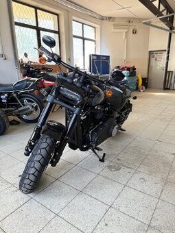 Harley-Davidson FXFBS Softail Fat Bob, čr, záruka, dph