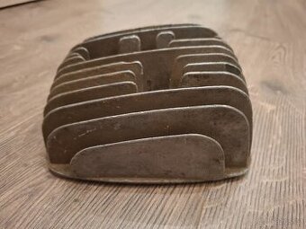 Jawa bizon 250 hlava