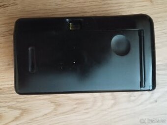 Prodám analogovy fotoaparat Nikon AF 220